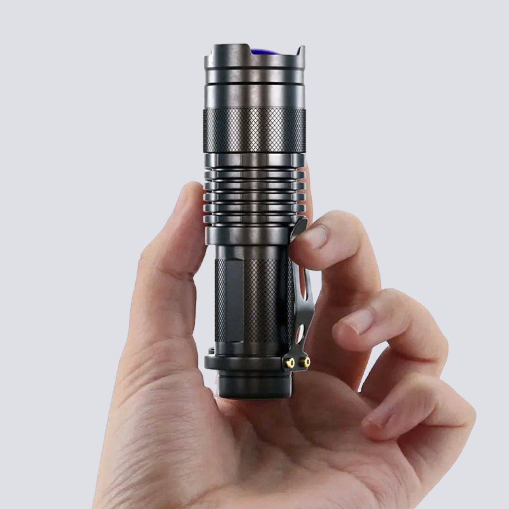 Lampe torche UV Plutus-Quinn